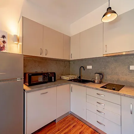 Apartment Stunning In