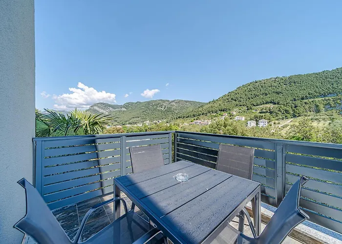 아파트 Stunning In